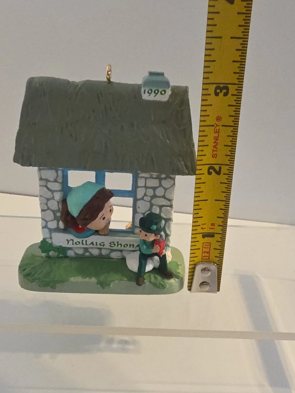 Vintage 1990 Hallmark Keepsake Windows Of the World Irish Christmas Ornament